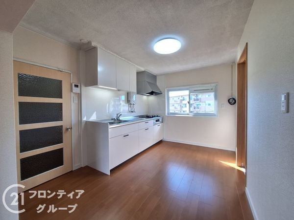男山第二住宅１０７号棟　中古マンション