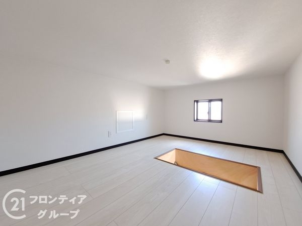 八幡市男山金振　新築一戸建て　１号棟