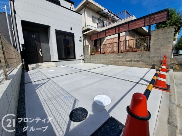 八幡市男山金振　新築一戸建て　１号棟