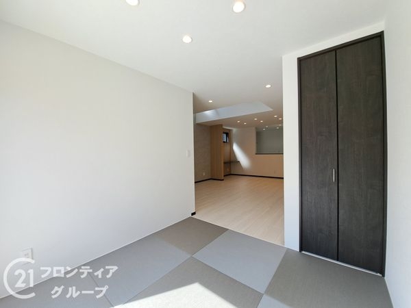 八幡市男山金振　新築一戸建て　１号棟