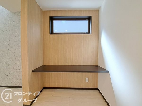 八幡市男山金振　新築一戸建て　１号棟