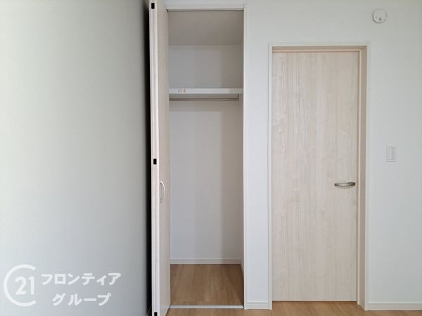 八幡市男山金振　新築一戸建て　３号棟