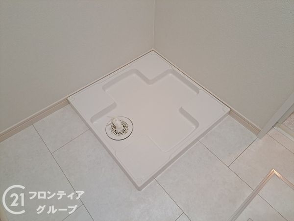 八幡市男山金振　新築一戸建て　３号棟