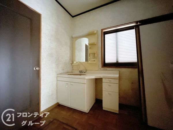 京都市山科区四ノ宮行者谷の中古一戸建て