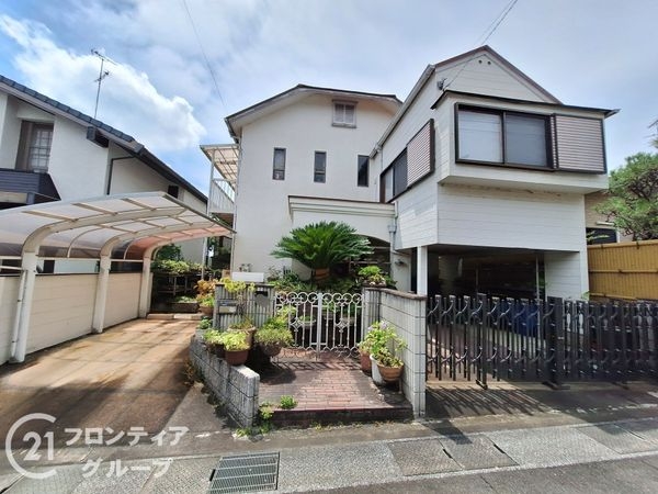 城陽市寺田宮ノ谷の中古一戸建て