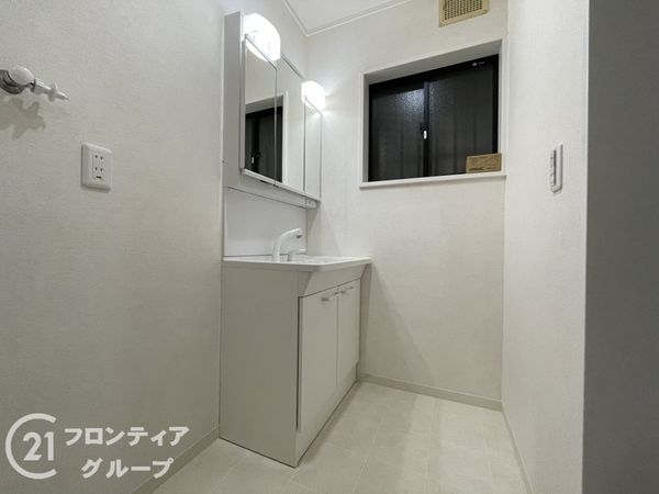 京都市伏見区深草善導寺町の中古一戸建て