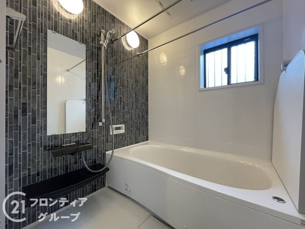 京都市山科区上花山桜谷　中古一戸建て