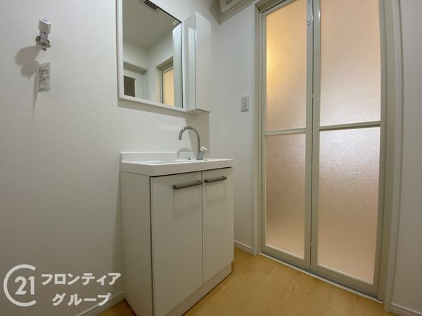 京都市南区上鳥羽塔ノ森柴東町の中古一戸建て