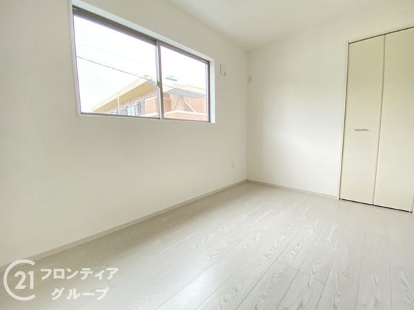 京都市伏見区淀下津町　新築一戸建て　１期　４号棟