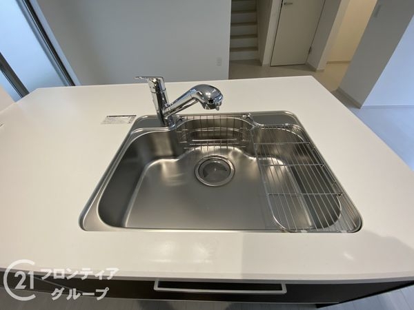 京都市伏見区淀下津町　新築一戸建て　１期　４号棟