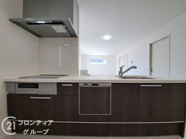 京都市伏見区淀下津町　新築一戸建て　１期　５号棟
