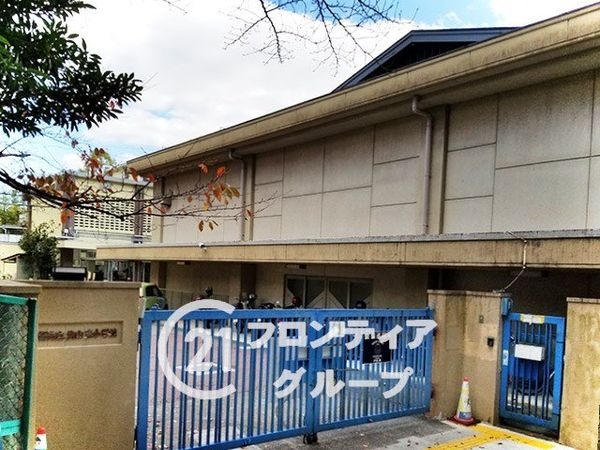 京都市伏見区桃山町遠山の中古一戸建て(京都市立桃山東小学校)