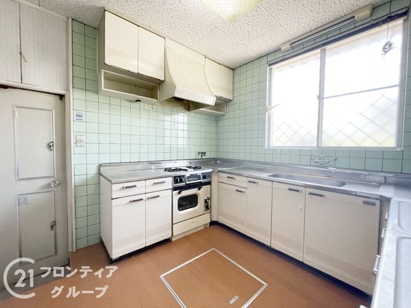 大津市赤尾町　中古一戸建て