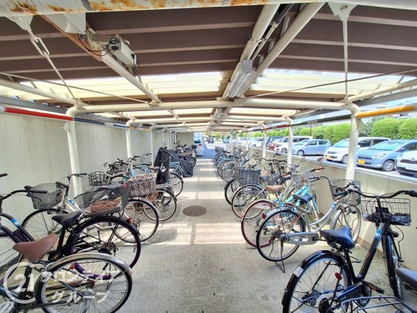 エバーグリーン鳰の浜　中古マンション