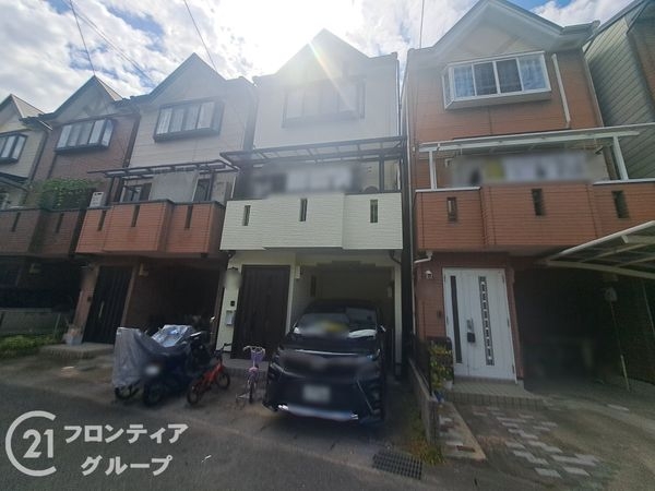 京都市伏見区醍醐構口町の中古一戸建て