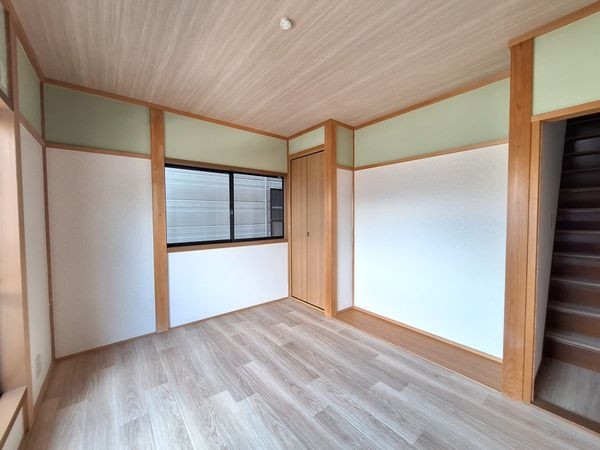 城陽市平川鍜治塚の中古一戸建て