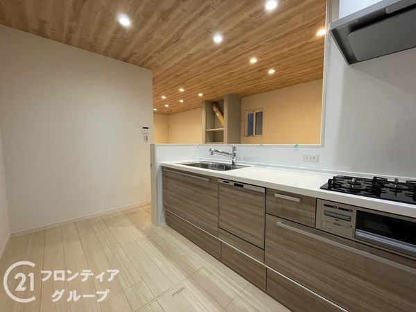 京都市山科区東野竹田　新築一戸建て