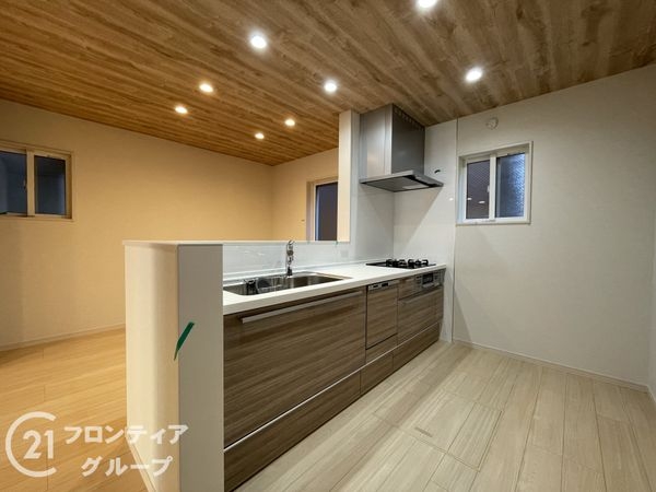 京都市山科区東野竹田　新築一戸建て