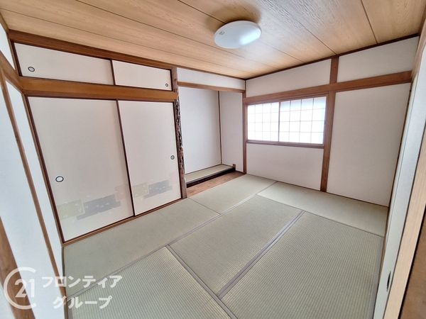 八幡市八幡岸本の中古一戸建て
