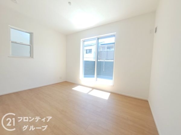 長岡京市東和苑　新築一戸建て　全１区画