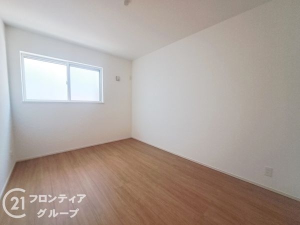 長岡京市東和苑　新築一戸建て　全１区画