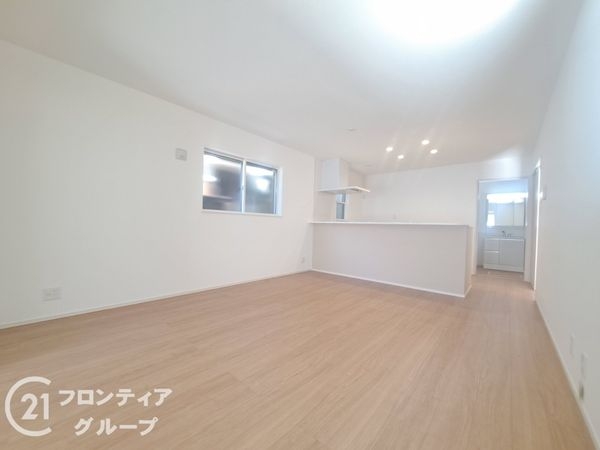 長岡京市東和苑　新築一戸建て　全１区画