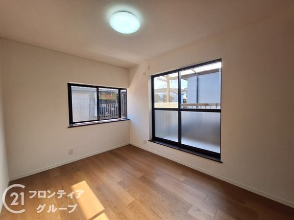 宇治市木幡南山の中古一戸建て