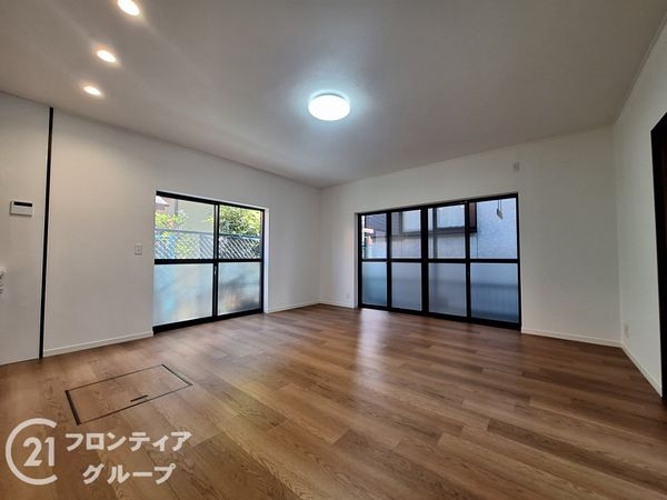 宇治市木幡南山の中古一戸建て