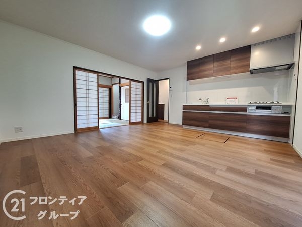 宇治市木幡南山　中古一戸建て