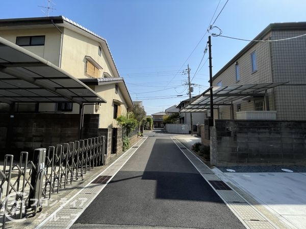 宇治市五ケ庄戸ノ内　新築一戸建て　２３－１期　２号棟