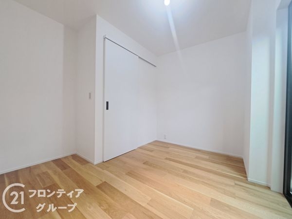 京都市伏見区深草出羽屋敷町　新築一戸建て