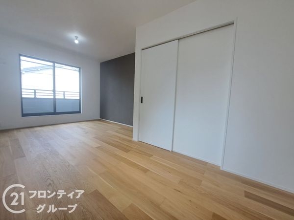 京都市伏見区深草出羽屋敷町　新築一戸建て
