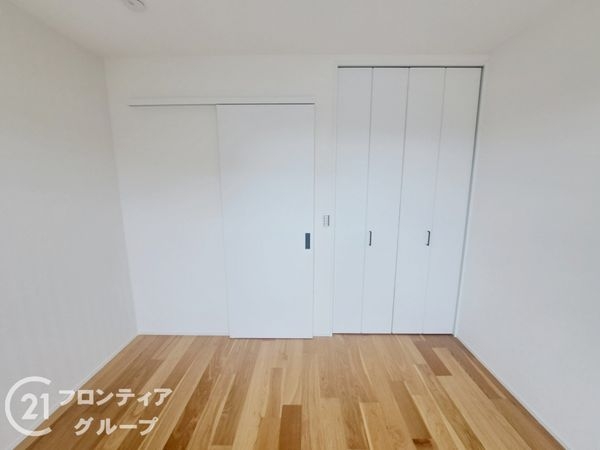 京都市伏見区深草出羽屋敷町　新築一戸建て
