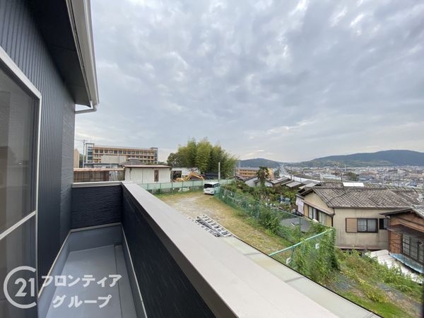 京都市山科区大宅中小路町の中古一戸建て