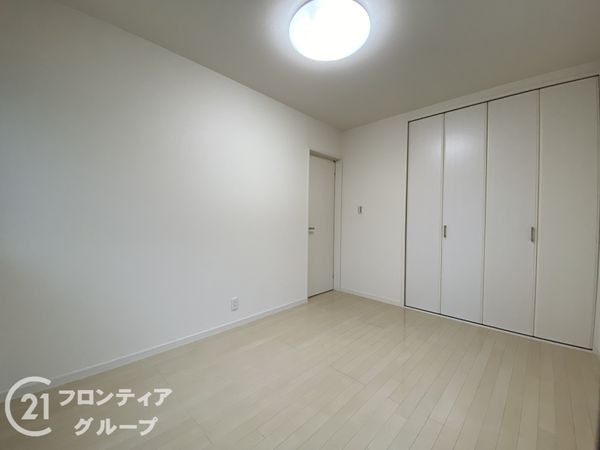 京都市山科区大宅中小路町の中古一戸建て