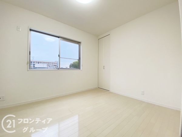 京都市山科区大宅中小路町の中古一戸建て