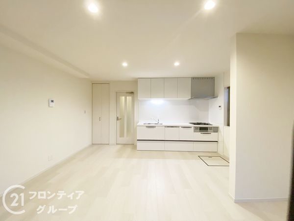 京都市山科区大宅中小路町の中古一戸建て