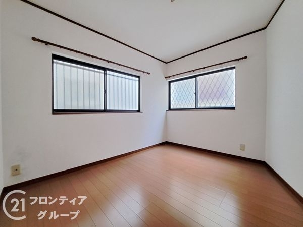 枚方市須山町の中古一戸建て
