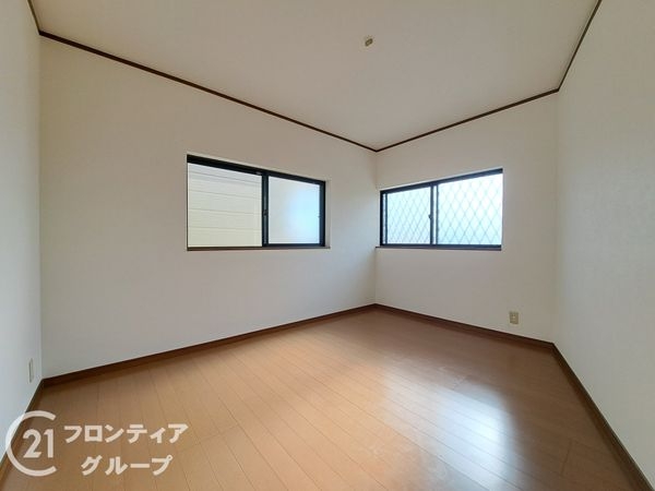 枚方市須山町の中古一戸建て