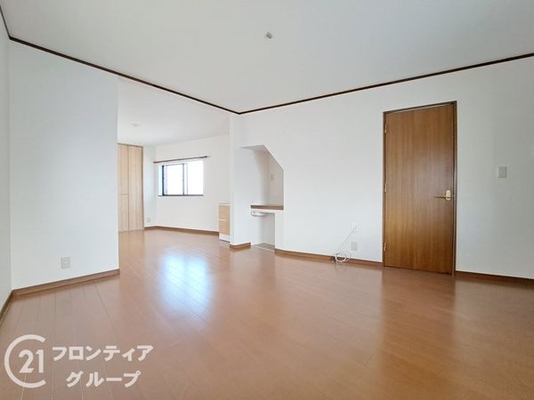 枚方市須山町の中古一戸建て