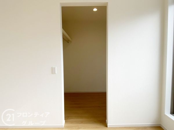 京都市伏見区羽束師鴨川町　新築一戸建て　全１区画