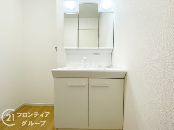 京都市伏見区羽束師鴨川町　新築一戸建て　全１区画