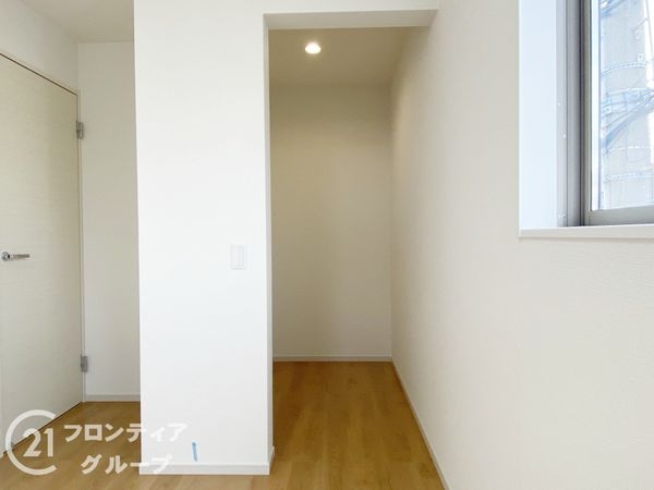 京都市伏見区羽束師鴨川町　新築一戸建て　全１区画