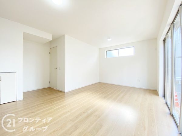 京都市伏見区羽束師鴨川町　新築一戸建て　全１区画