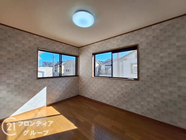 京都市伏見区久我西出町の中古一戸建て