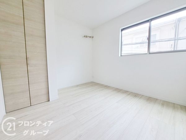 京都市山科区音羽草田町　新築一戸建て