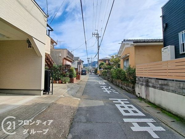 京都市山科区音羽草田町　新築一戸建て