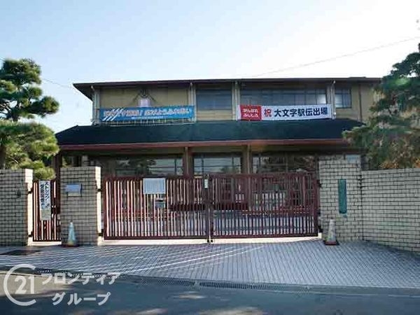 京都市伏見区深草大亀谷東古御香町の中古一戸建て(京都市立藤城小学校)