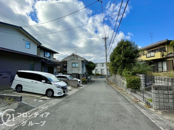 京都市伏見区深草大亀谷東古御香町の中古一戸建て