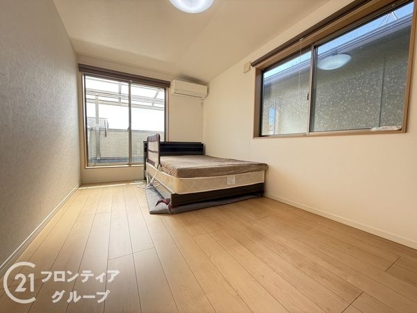 京都市伏見区深草大亀谷東古御香町の中古一戸建て